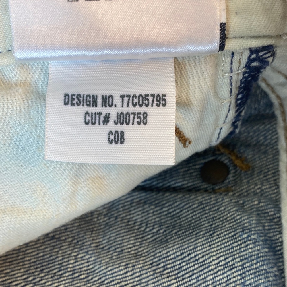 Joe's Jeans Low Rise Boho chic Embroidered Distressed and patchwork detail - Picture 14 of 14